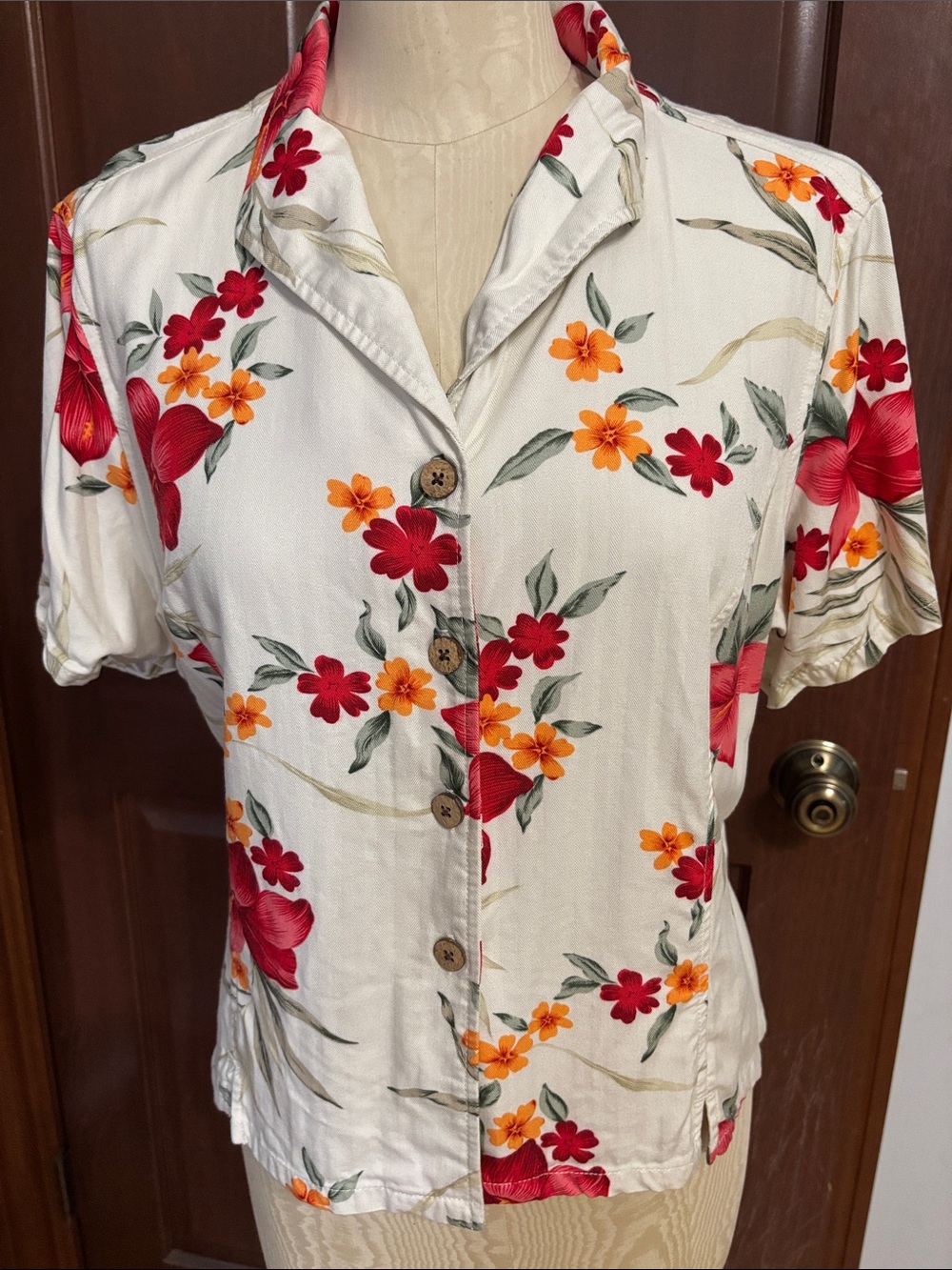 Vintage Y2K Havana Jack’s Café women’s floral shirt size XL 100% rayon